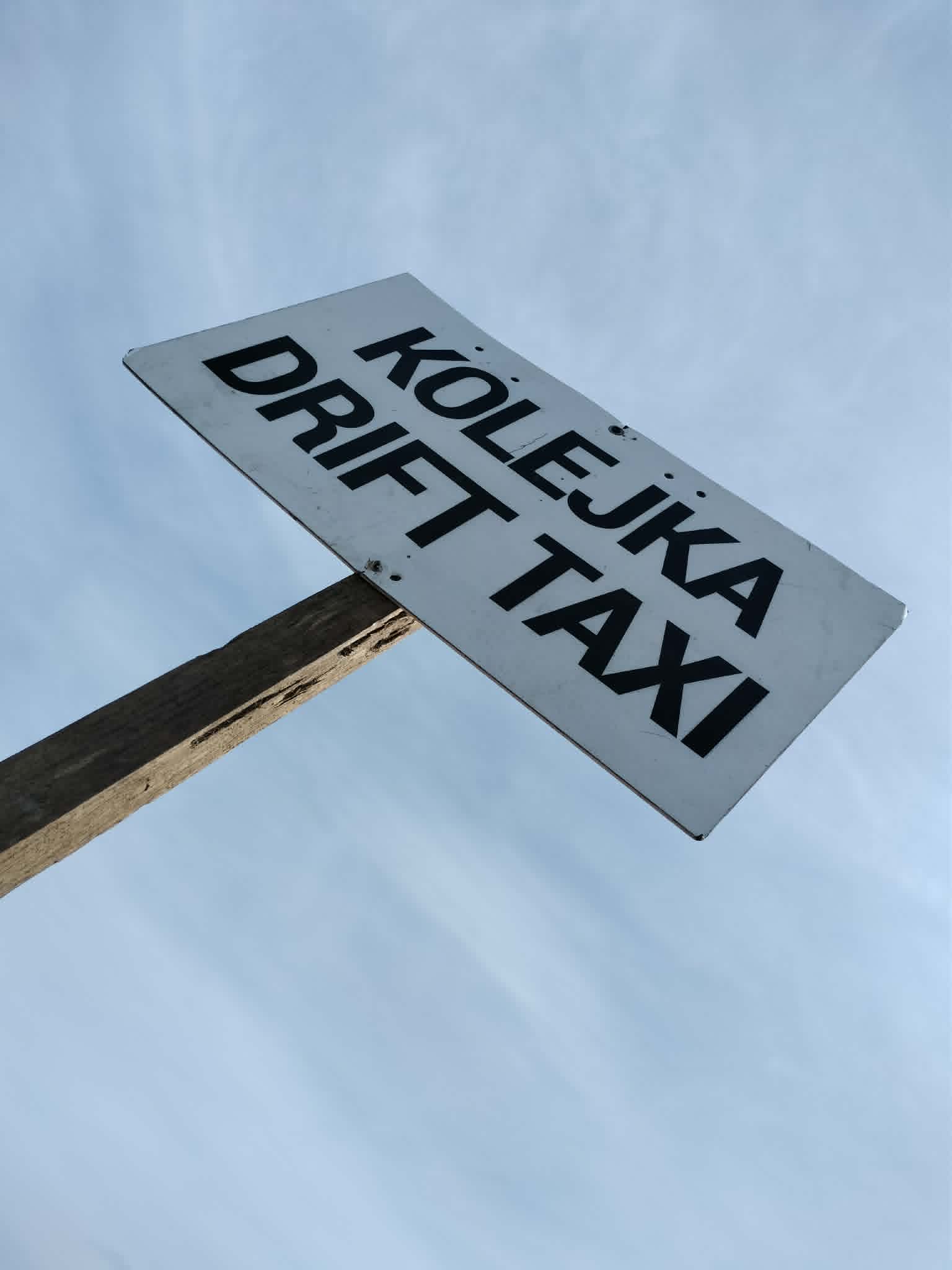 Zdjęcie - znak Drift Taxi
